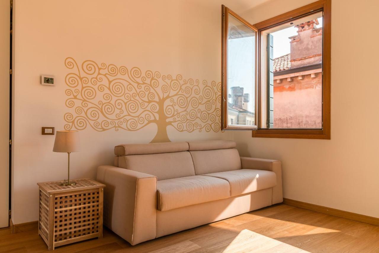 Sunny Nest Canal View In Venice Chic Movida Экстерьер фото