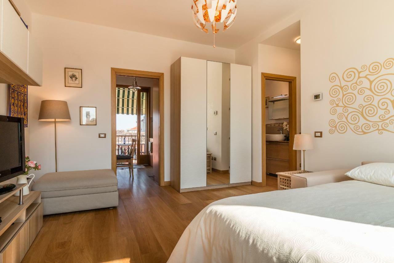 Sunny Nest Canal View In Venice Chic Movida Экстерьер фото